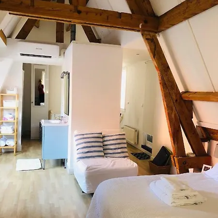 Comfortable City Centre Apartment